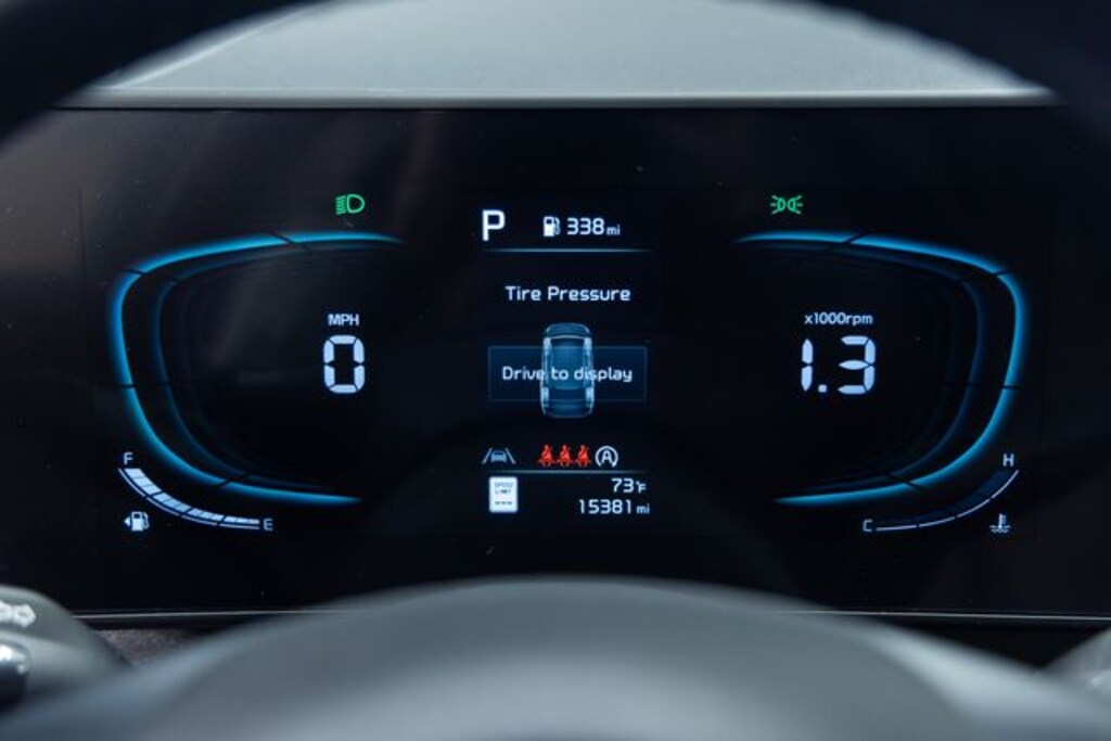 Used 2023 Kia Sportage EX SUV