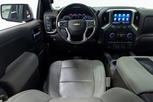 2022 Chevrolet Silverado 1500 LTZ photo 3