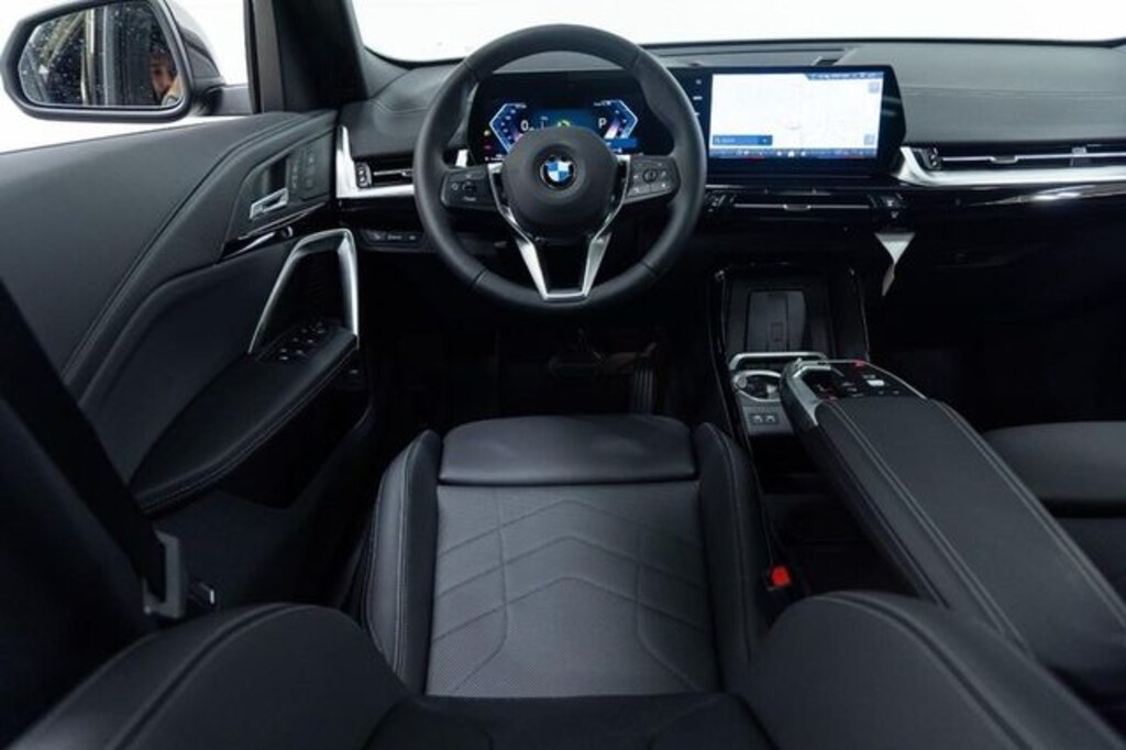 Used 2025 BMW X2 xDrive28i SUV