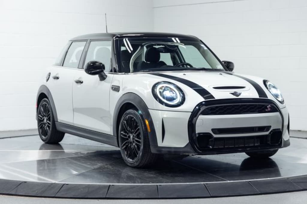 Certified 2023 MINI Hardtop 4 Door Cooper S Classic Hatchback