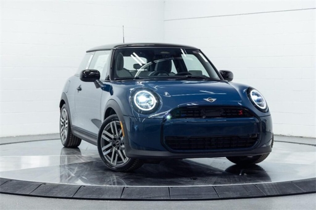 New 2026 MINI 2 Door Signature Plus Hatchback