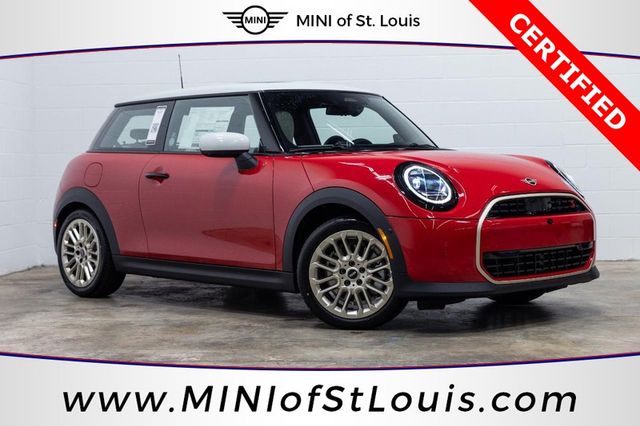 2025 MINI Hardtop 2 Door Hatchback 
