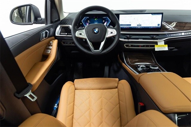 2025 Bmw X7 xDrive40i photo 3