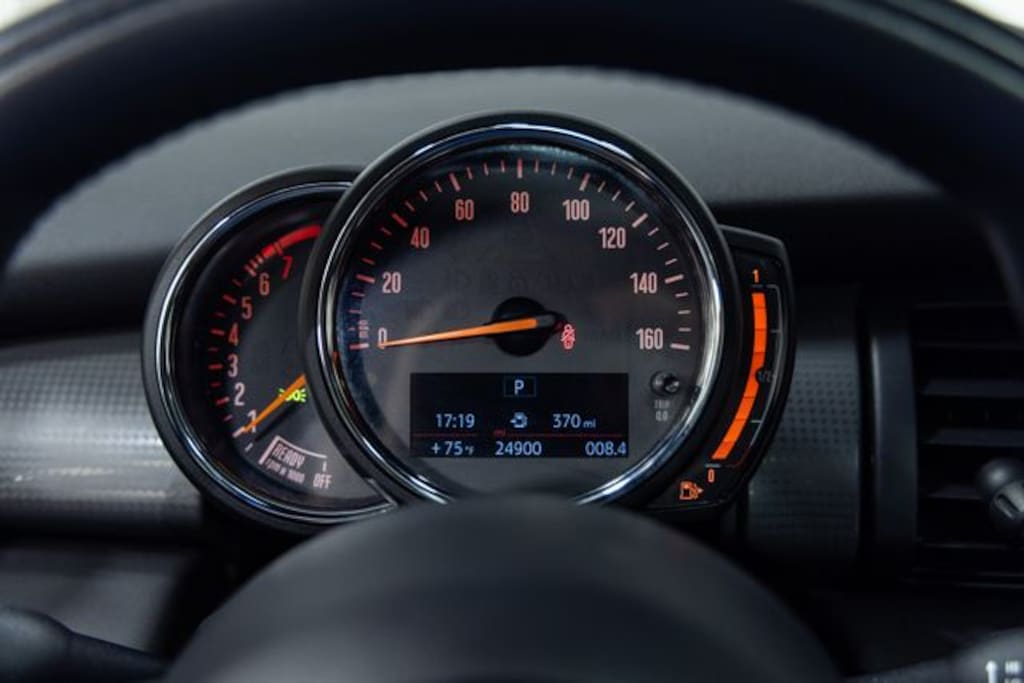 Used 2021 MINI Hardtop 2 Door Oxford Edition Hatchback