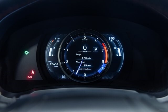 2022 Lexus IS 350 F SPORT photo 2