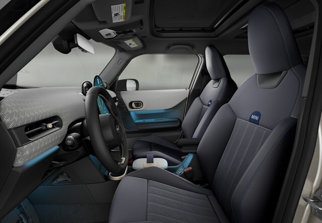 2026 Mini Cooper S Iconic photo 3