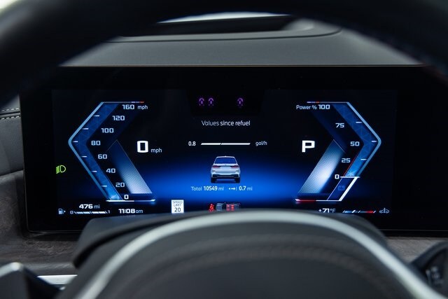 2025 Bmw X7 M60i photo 2