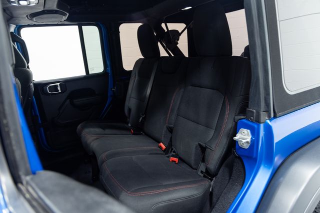 2023 Jeep Wrangler 4-Door Rubicon - Photo 22