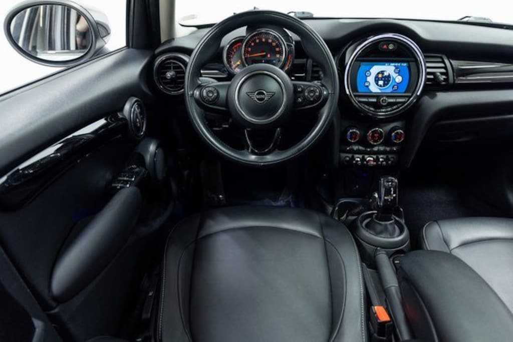 Used 2021 MINI Hardtop 4 Door Hatchback