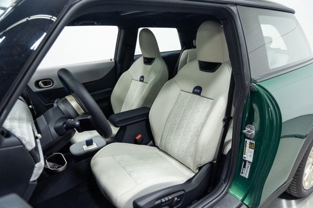 2026 MINI Hardtop 2 Door S - Photo 19