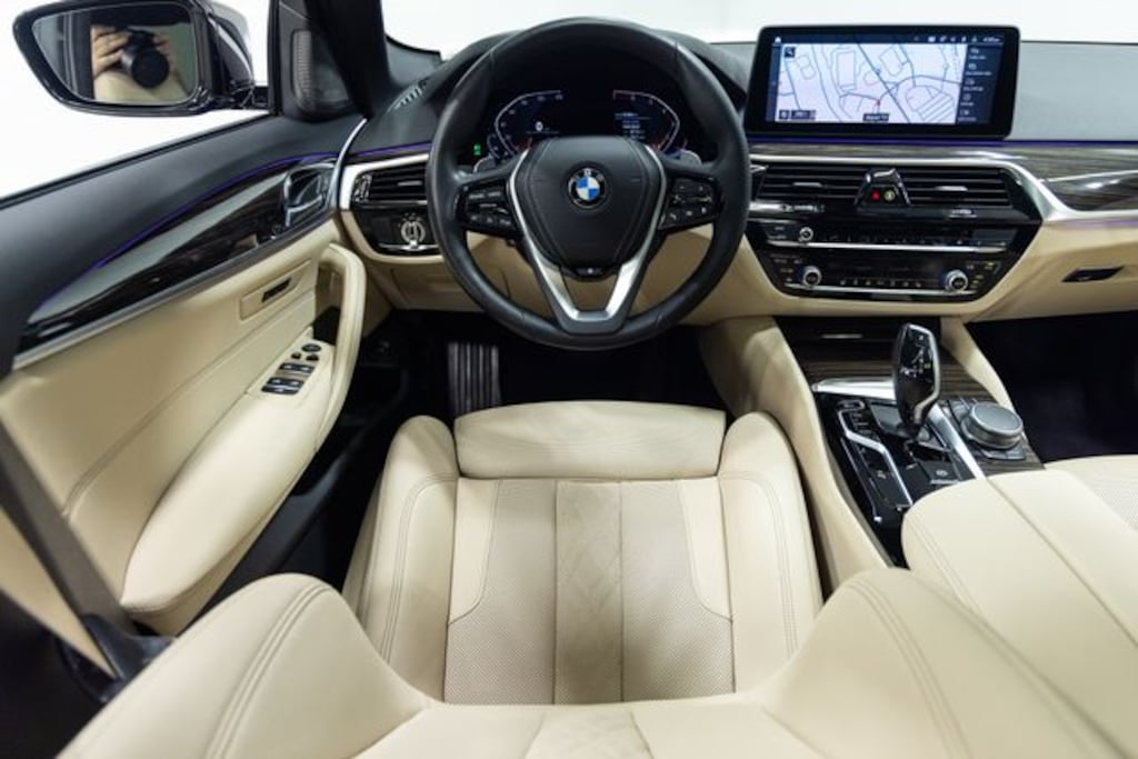 Used 2022 BMW 530i xDrive Sedan