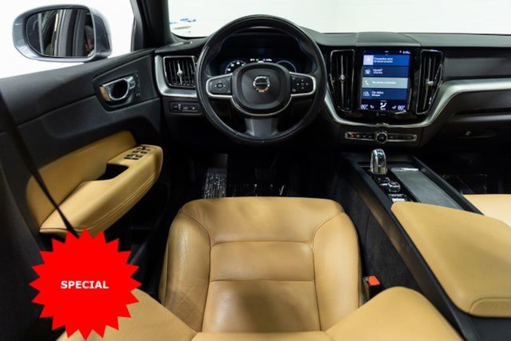 Used 2018 Volvo XC60 Hybrid T8 Momentum SUV