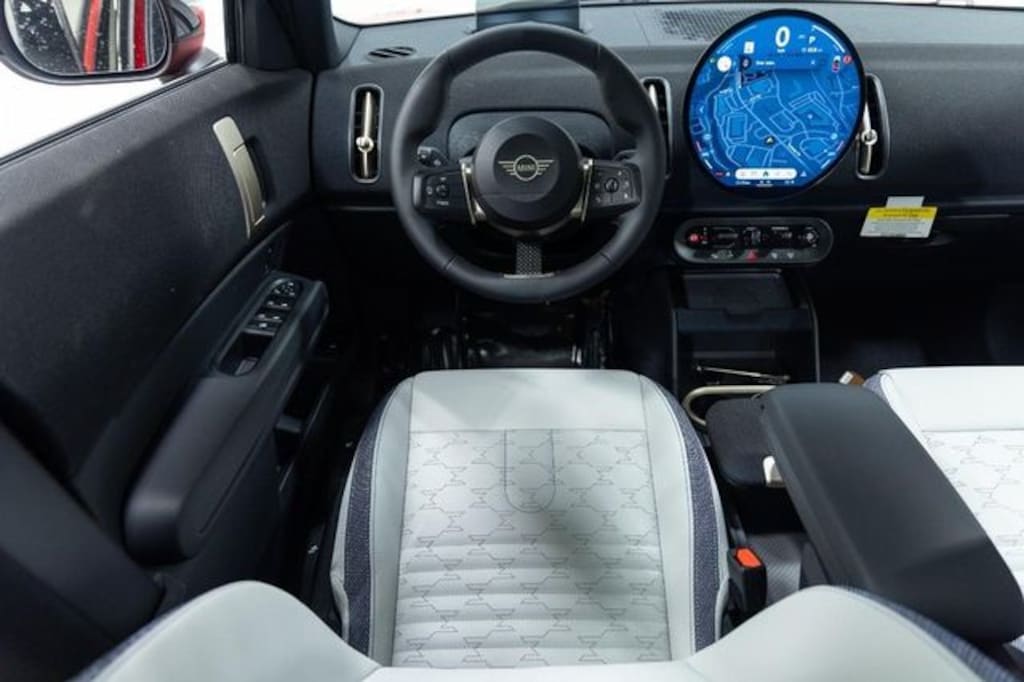 New 2027 MINI Countryman Signature Plus SUV