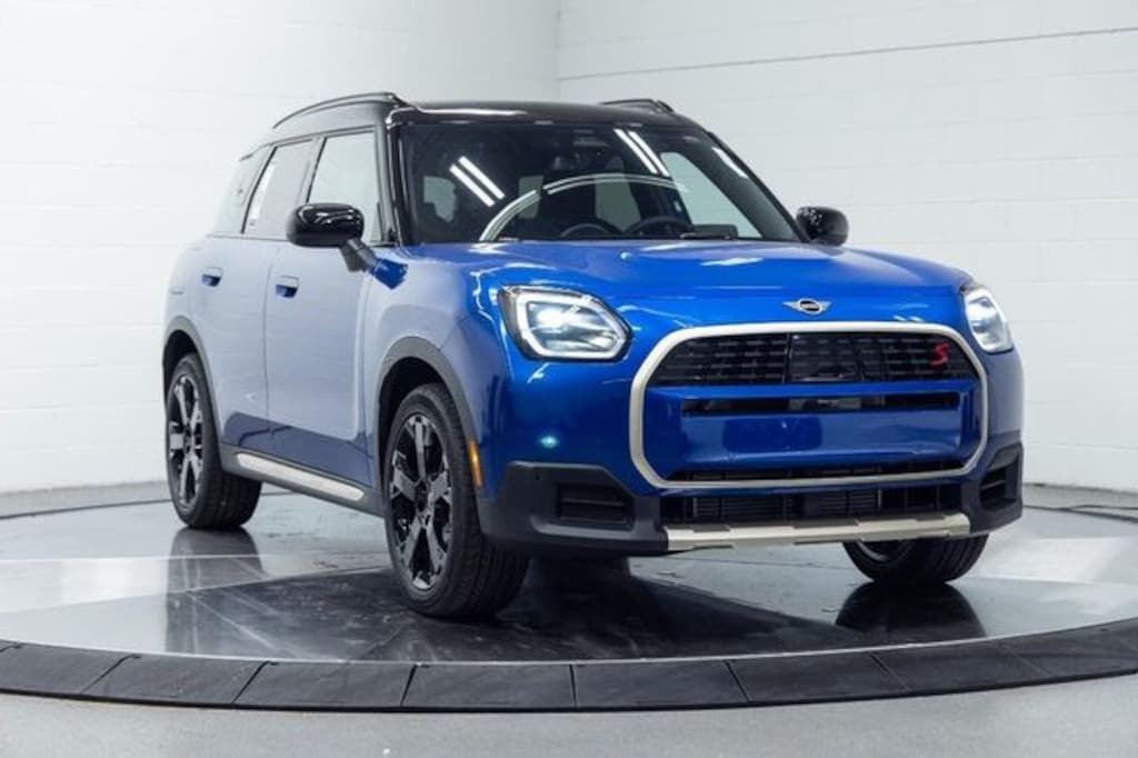 New 2027 MINI Countryman Iconic SUV
