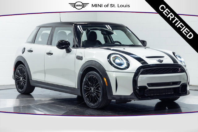 2023 MINI Hardtop 4 Door
