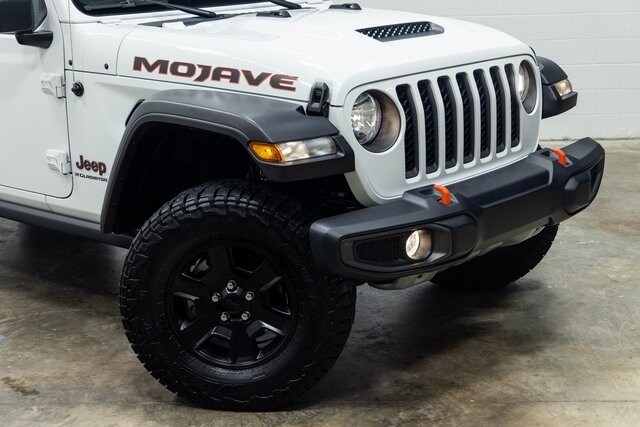 2023 Jeep Gladiator Mojave photo 3