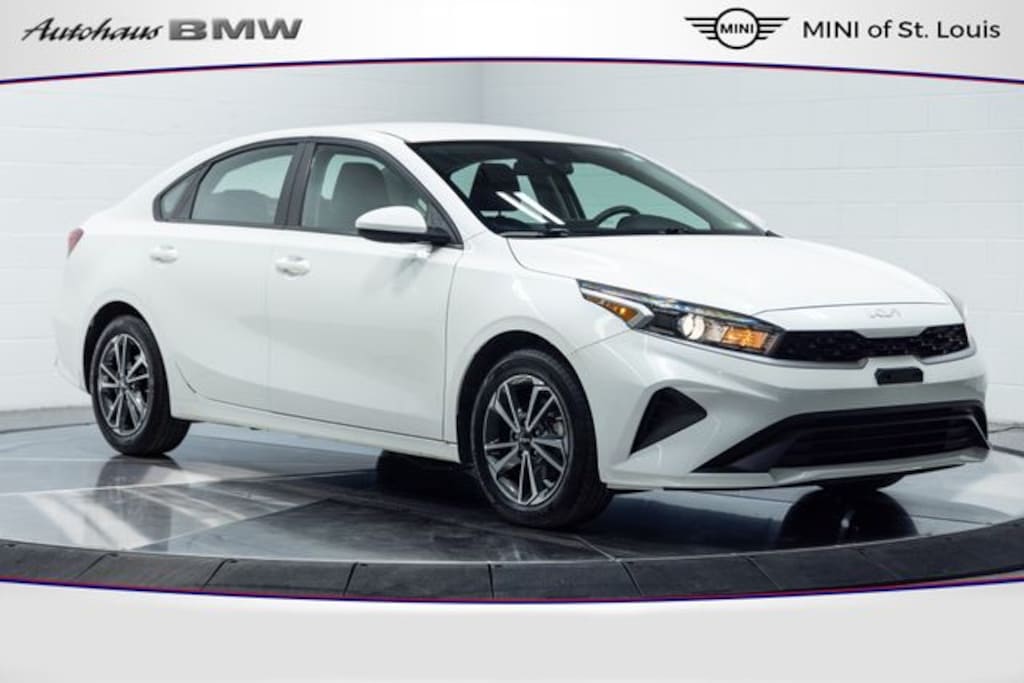 Used 2023 Kia Forte LXS Sedan