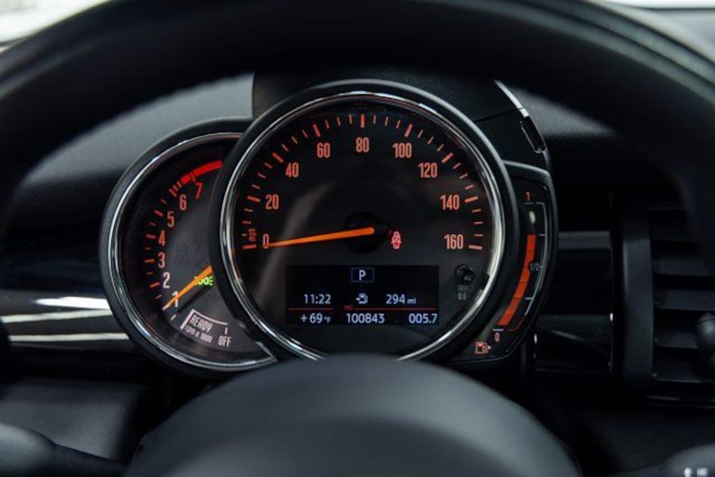 Used 2021 MINI Hardtop 4 Door Hatchback