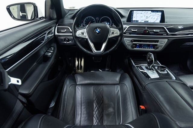 2019 Bmw 750i xDrive Sedan photo 3