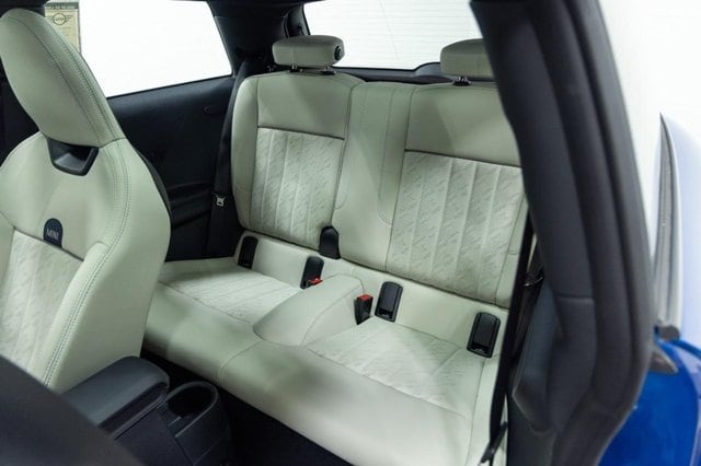 2026 MINI Hardtop 2 Door S - Photo 20