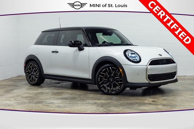 2025 MINI Hardtop 2 Door Hatchback 