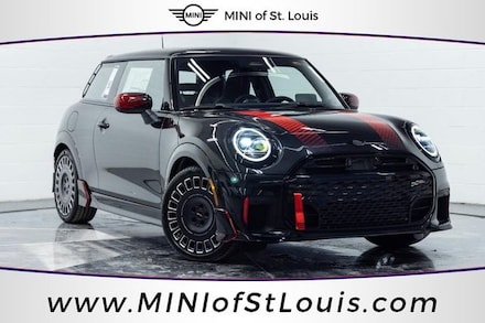 2026 MINI 2 Door Iconic