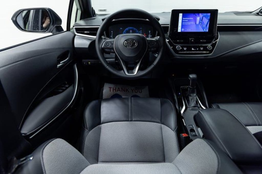 Used 2025 Toyota Corolla Hatchback XSE Hatchback