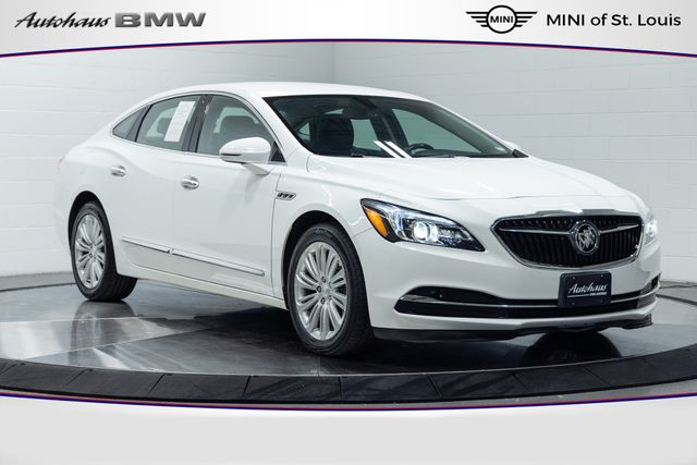 2018 Buick LaCrosse Essence's photo