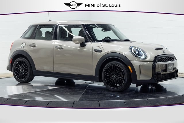2024 MINI Hardtop 4 Door Hatchback 