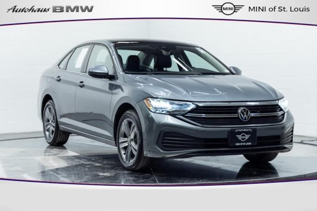 Used 2024 Volkswagen Jetta 1.5T SE Sedan