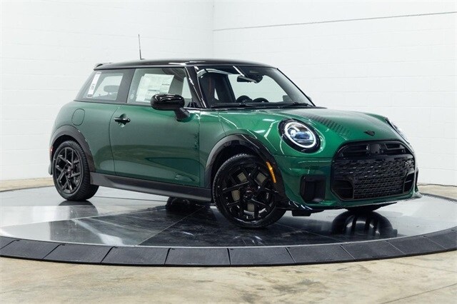 2026 Mini Cooper S Iconic photo 2