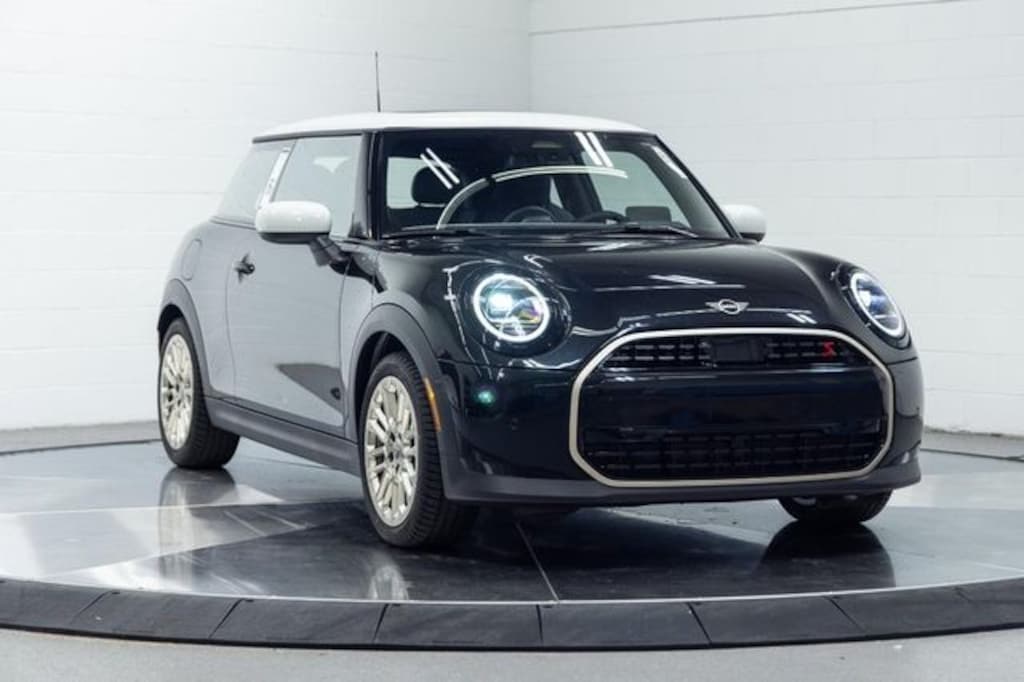 New 2026 MINI Hardtop 2 Door Cooper S Hatchback