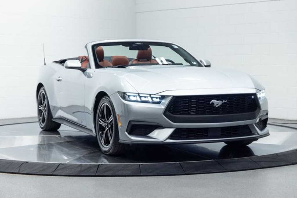 Used 2025 Ford Mustang Convertible