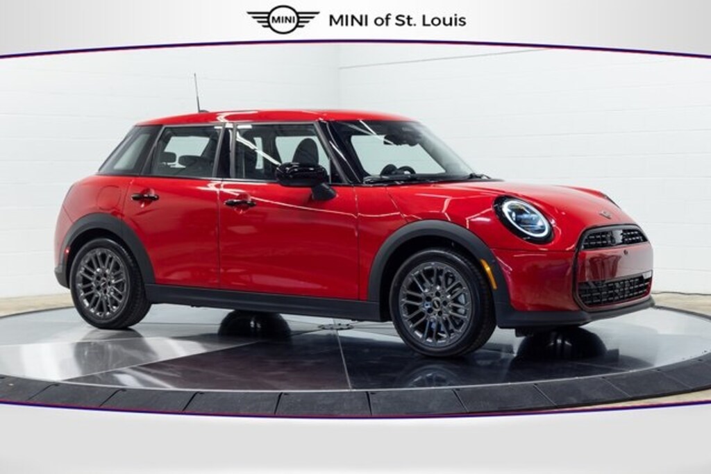 Used 2025 MINI Hardtop 4 Door Iconic Hatchback