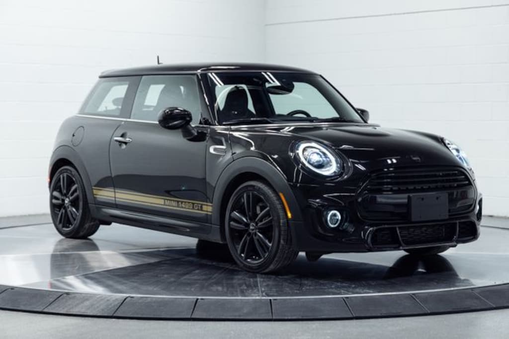 Used 2021 MINI Hardtop 2 Door Hatchback