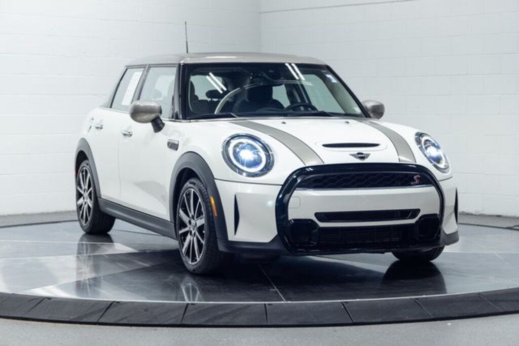 Used 2023 MINI Hardtop 4 Door Cooper S Classic Hatchback