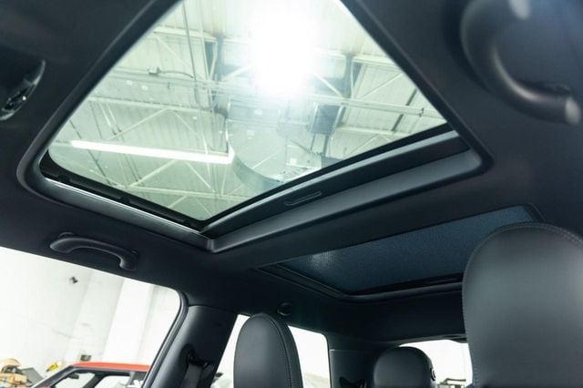 2026 MINI Hardtop 2 Door S - Photo 12