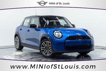2026 MINI 4 Door Signature Plus