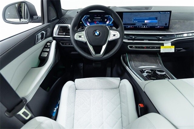 2025 Bmw X7 xDrive40i photo 3
