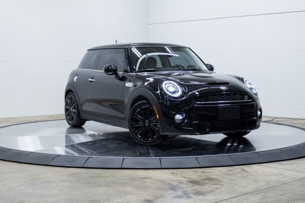 Used 2019 MINI Hardtop 2 Door Cooper S Hatchback