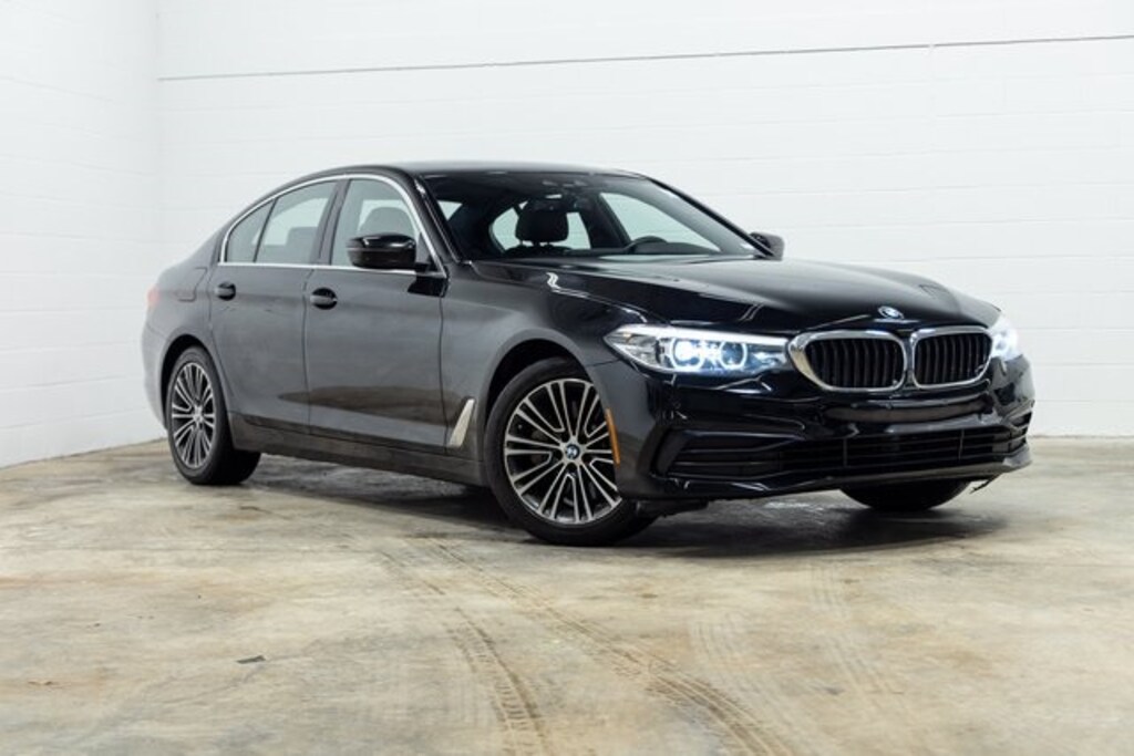 Used 2019 BMW 530i For Sale at MINI of St. Louis | VIN: WBAJA7C50KWW19499