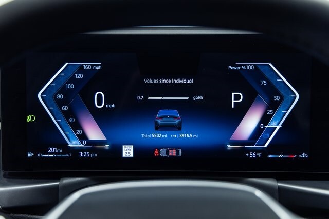 2025 Bmw 330i xDrive Sedan photo 2