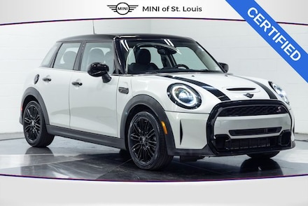 2023 MINI Hardtop 4 Door Cooper S Classic Hatchback