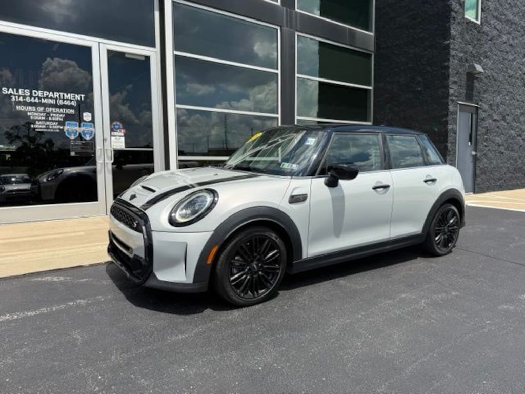 Certified 2023 MINI Hardtop 4 Door Cooper S Classic Hatchback