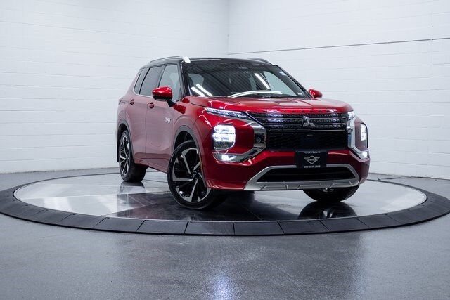 2023 Mitsubishi Outlander PHEV SEL S-AWC photo 4