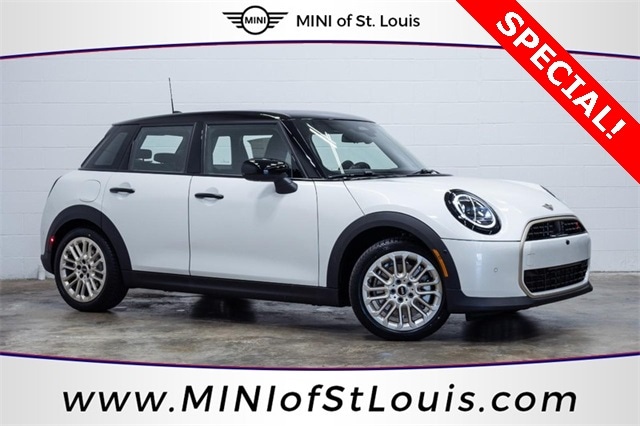 2026 MINI Hardtop 4 Door S's photo