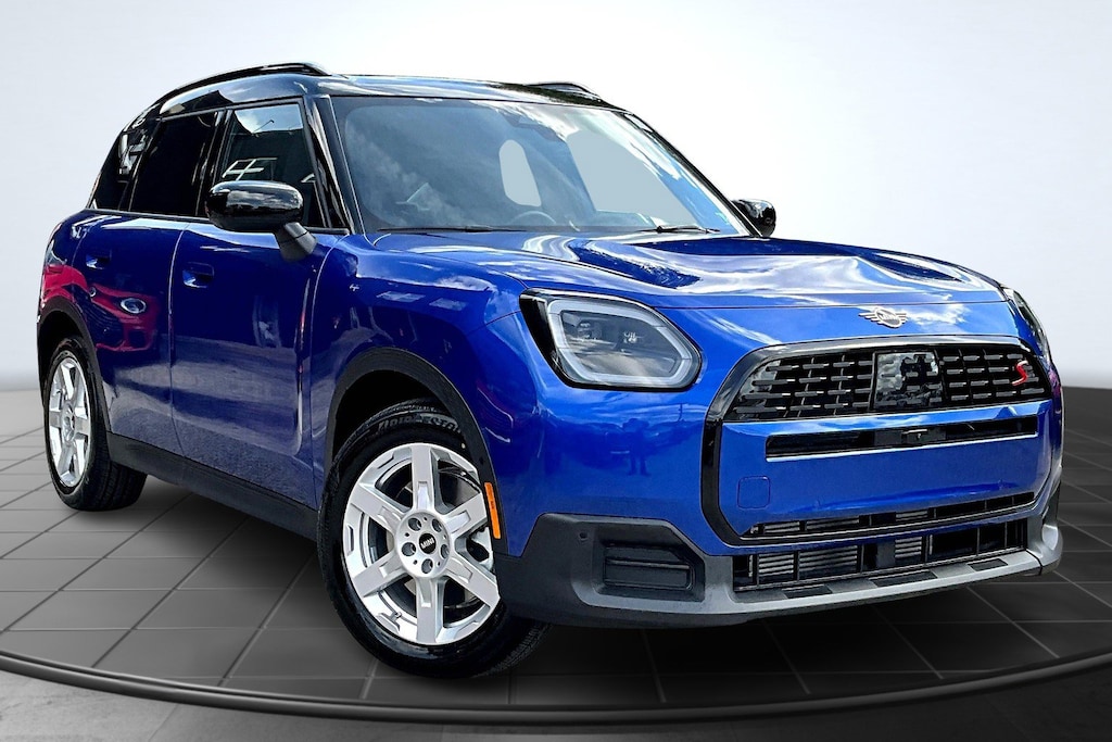 New 2026 MINI Countryman Iconic SUV
