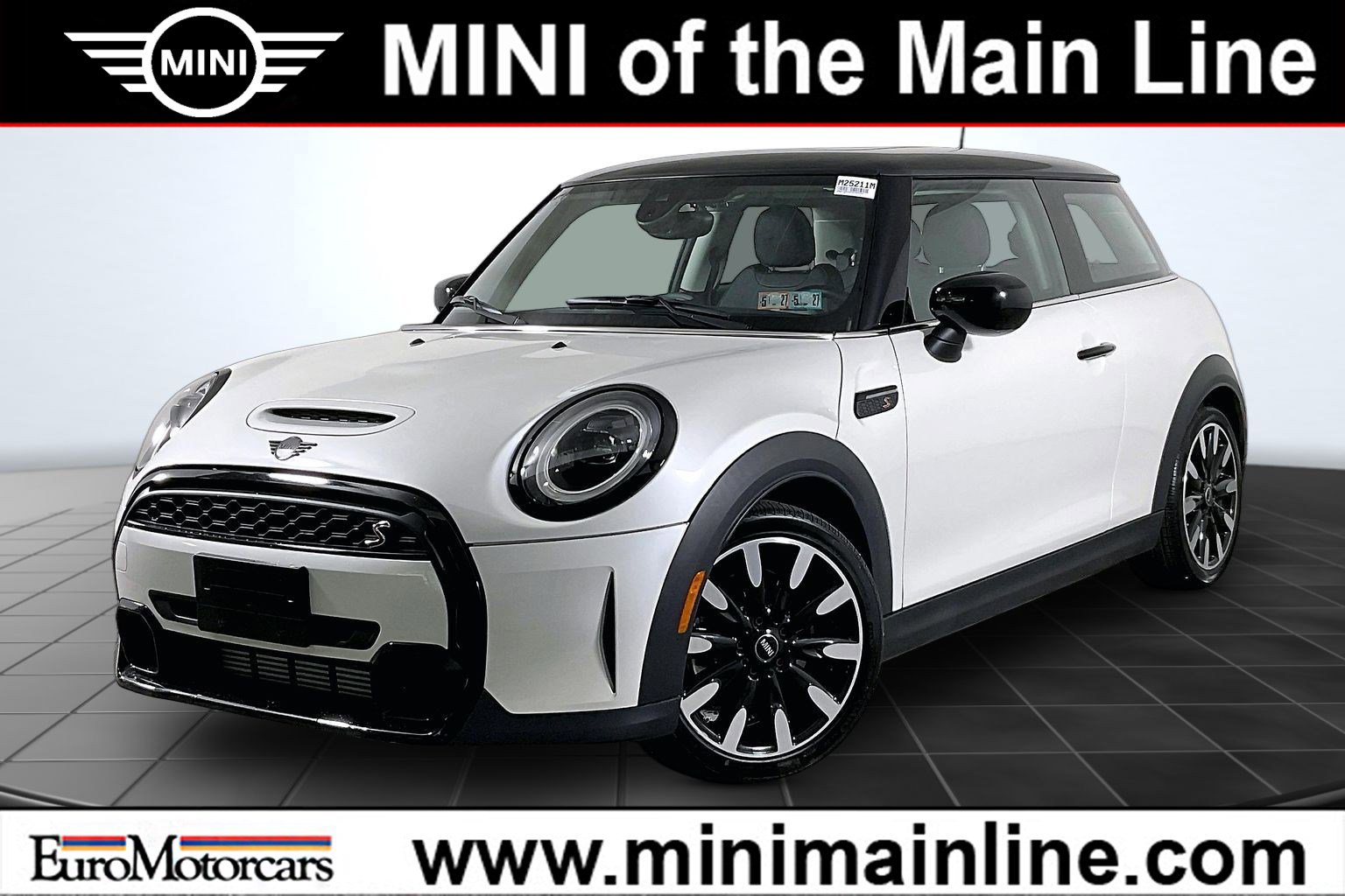 2023 MINI Cooper Cooper S 3 Door's photo