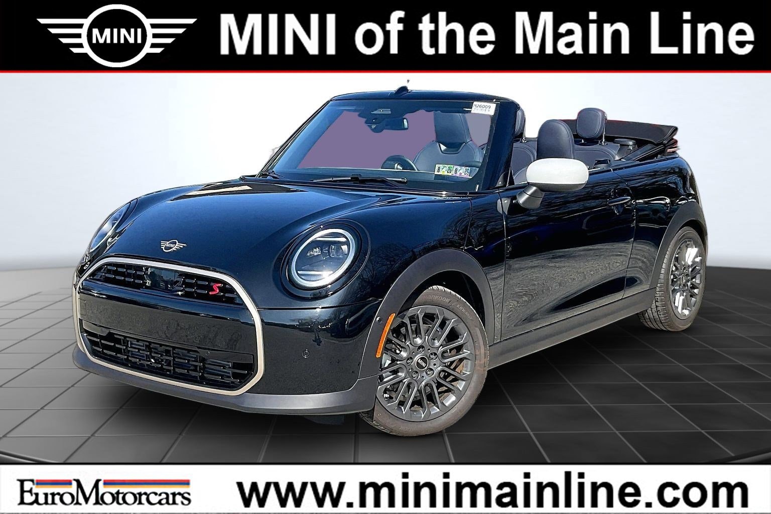 2026 MINI Convertible Cooper S Signature's photo