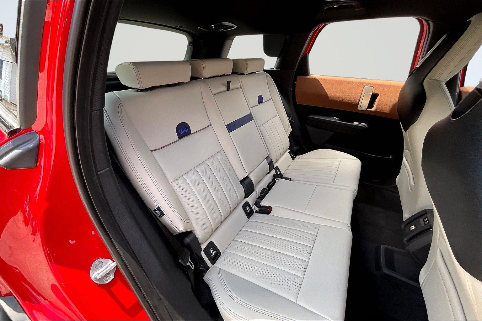 2025 MINI Countryman S - Photo 10